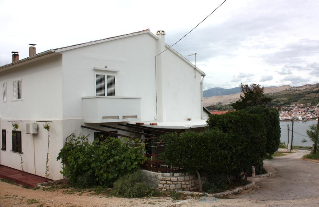 Apartments Jelica Pag Town Zewnętrze zdjęcie